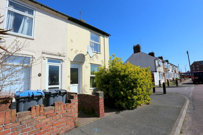 3 Bedroom End Of Terrace House To Rent In Orford Road, Felixstowe, IP11