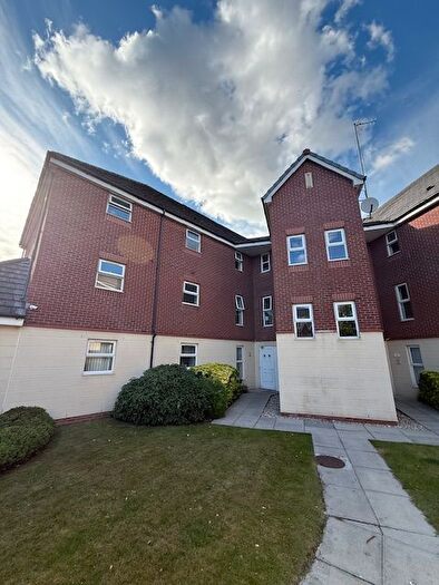 2 Bedroom Flat To Rent In Bonnington Close, St. Helens, WA10