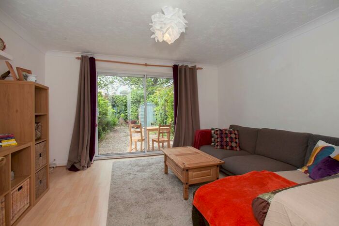 2 Bedroom Terraced House To Rent In Abbotswood Road, SE22