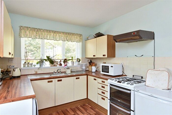 3 Bedroom Detached Bungalow For Sale In Mcwilliam Road, Woodingdean, Brighton, East Sussex, BN2