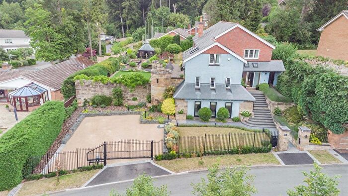 5 Bedroom Detached House For Sale In The Moorlands, Sutton Coldfield, B74