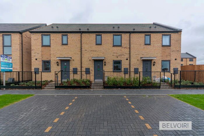 3 Bedroom Terraced House To Rent In St Lukes Road, Birmingham, B5