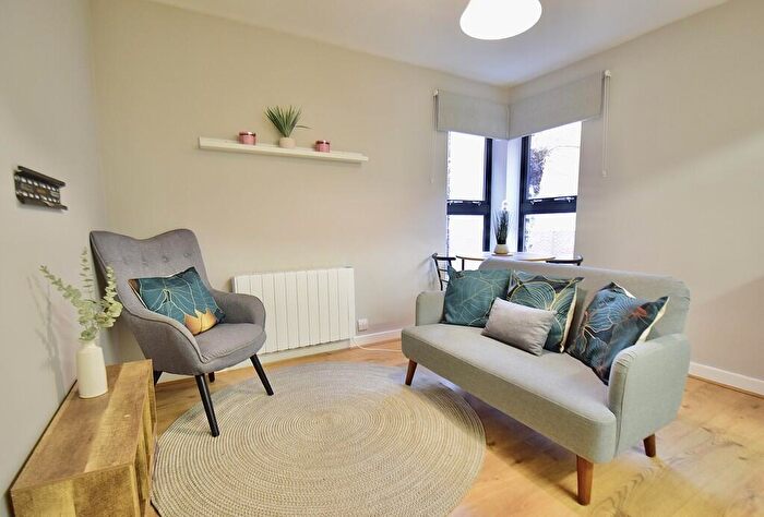 1 Bedroom Apartment To Rent In The Chandlers, Leeds City Centre, LS2