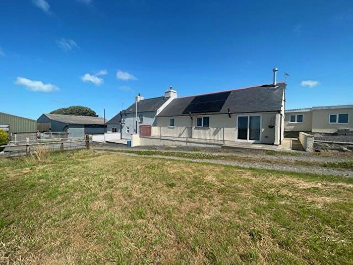 5 Bedroom House For Sale In Llanfechell, Amlwch, LL68