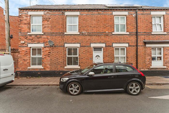 2 Bedroom End Of Terrace House For Sale In Phillip Street, Chester, CH2