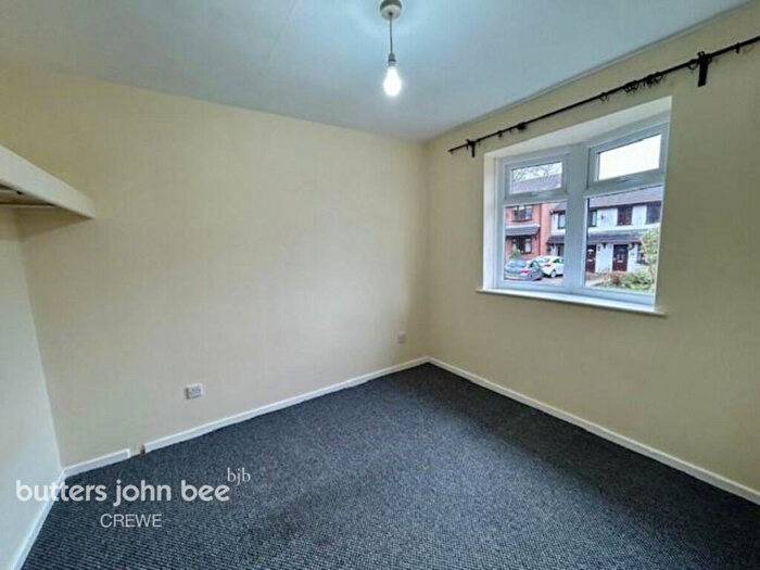 1 Bedroom Flat To Rent In Maple Grove, Northwich, CW8