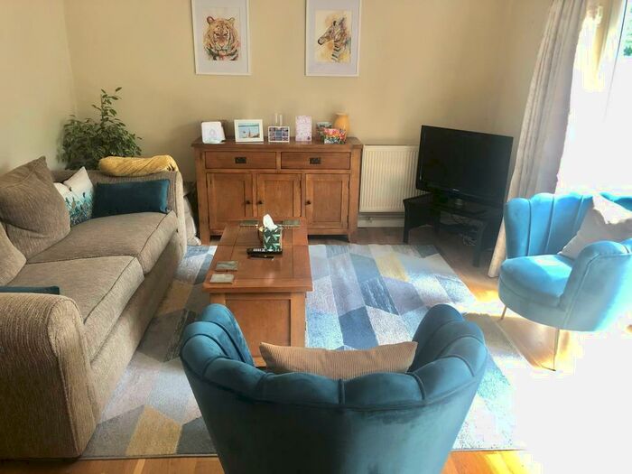 3 Bedroom End Of Terrace House To Rent In Wooburn Green, High Wycombe, HP10