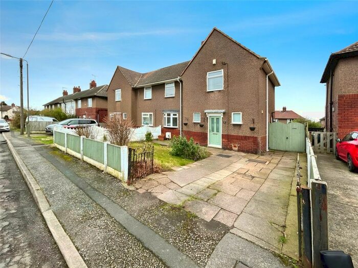 3 Bedroom Semi-Detached House To Rent In Hartington Street, Langwith, Mansfield, Derbyshire, NG20