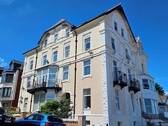 1 Bedroom Flat To Rent In Penrhos Road, Rhos On Sea, Colwyn Bay, LL28