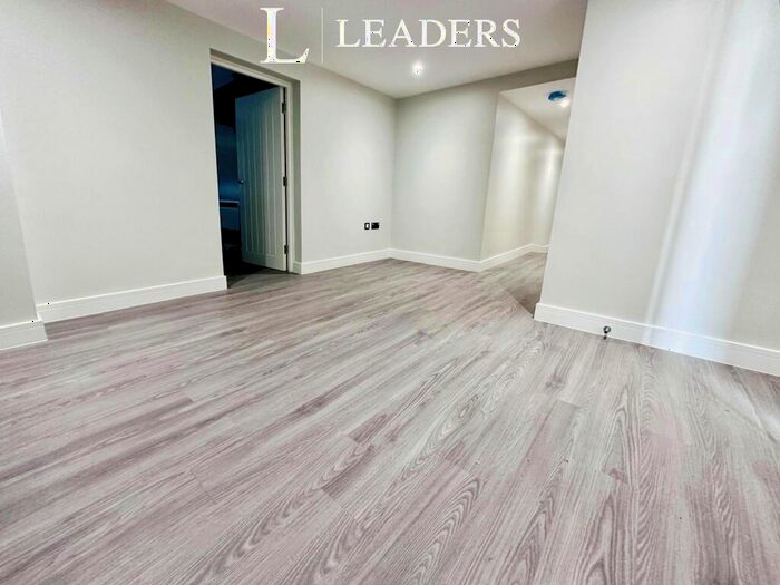 1 Bedroom Apartment To Rent In Grove Road, Lowestoft, NR32