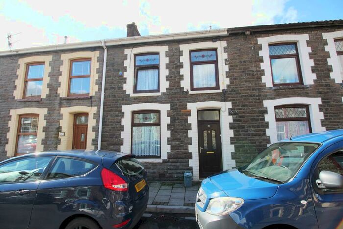 3 Bedroom Terraced House To Rent In Bronllwyn Road, Gelli, CF41