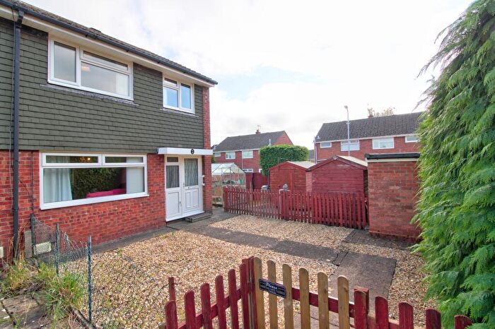 3 Bedroom End Of Terrace House For Sale In Pilton Vale, Newport, NP20