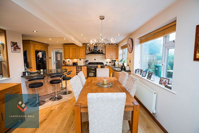4 Bedroom Detached House For Sale In Springbourne, Frodsham, WA6
