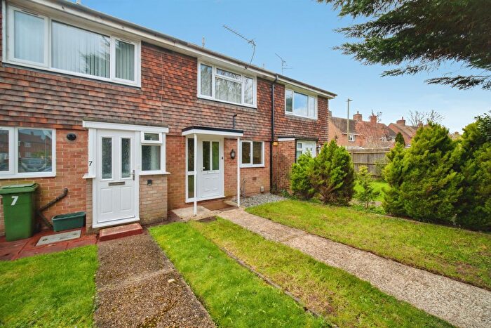 2 Bedroom Terraced House For Sale In Gordon Close, Basingstoke, RG21