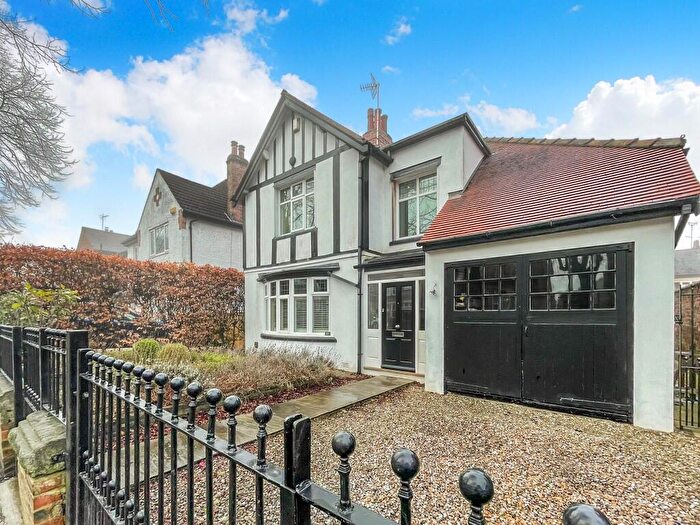 3 Bedroom Detached House For Sale In St. Georges Road, Harrogate, North Yorkshire, HG2