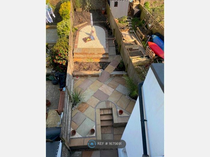 4 Bedroom Terraced House To Rent In St. Marys Road, Hastings, TN34