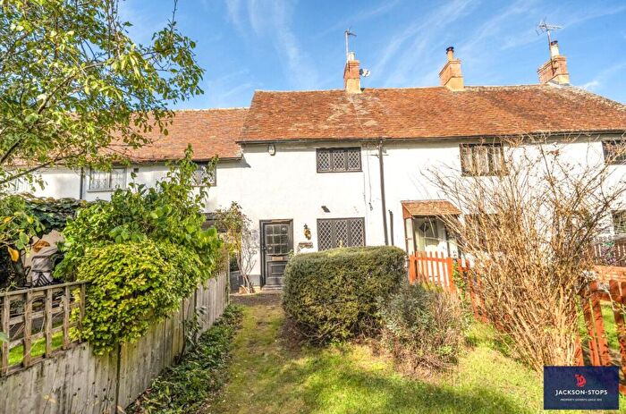 3 Bedroom Terraced House For Sale In High Street, Tingrith, Bedfordshire, MK17