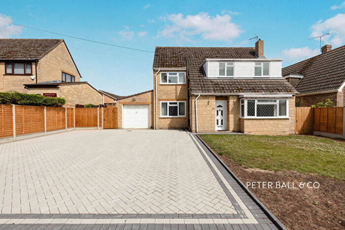 3 Bedroom Detached House To Rent In Church Road, GL51