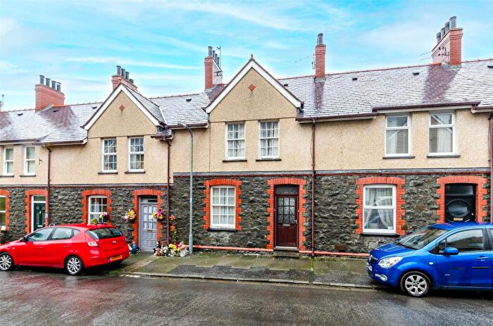 2 Bedroom Terraced House For Sale In Edward Street, Penmaenmawr, Conwy, LL34
