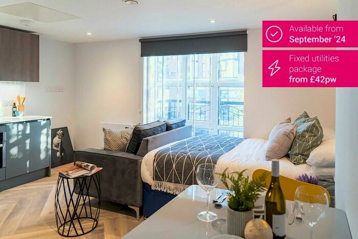 Studio To Rent In Piccadilly Village, Bedroom Studio Apartment, M4