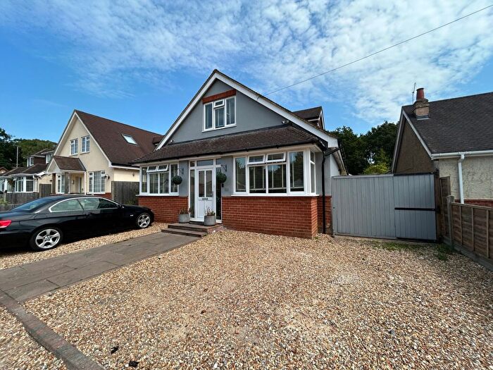 5 Bedroom Property To Rent In Jubilee Road, Mytchett, Camberley, GU16