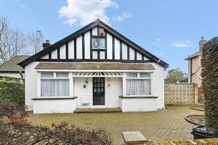 2 Bedroom Detached Bungalow For Sale In Field End, Ruislip, HA4