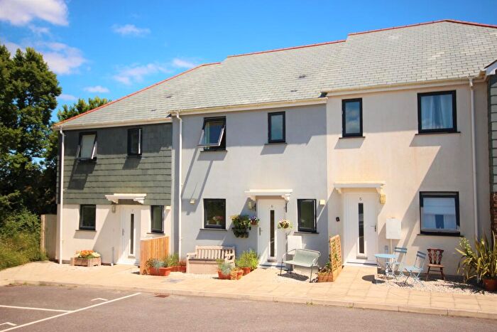 3 Bedroom Terraced House For Sale In Bay View, Mevagissey, PL26