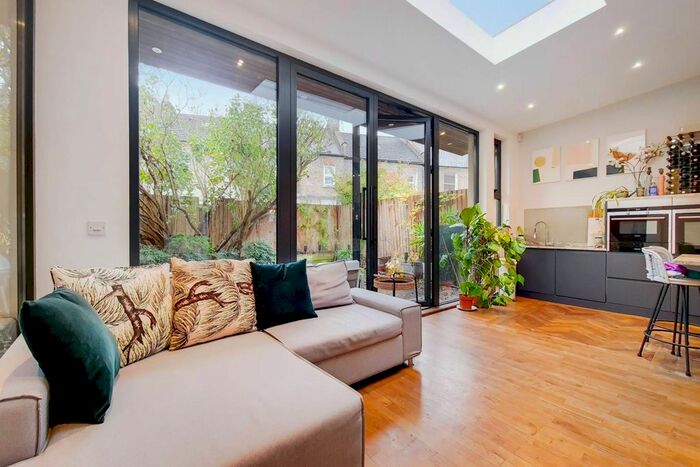 3 Bedroom Terraced House To Rent In Cavendish Drive, Leyton, London, E11