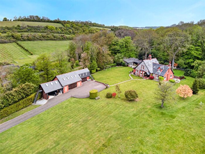 4 Bedroom Detached House For Sale In Brimstone Hill, Meopham, Kent, DA13