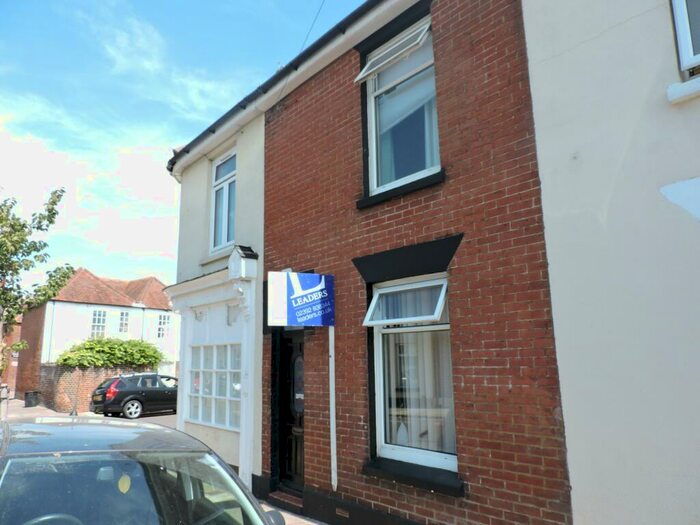 3 Bedroom Terraced House To Rent In Napier Road, Southsea, PO5