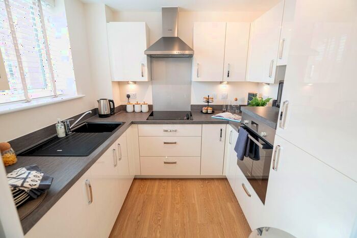 1 Bedroom Flat To Rent In Hampton Place, Hampton Close, Southampton, SO15