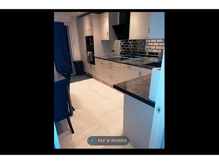 2 Bedroom Terraced House To Rent In Urlwin Walk, London, SW9