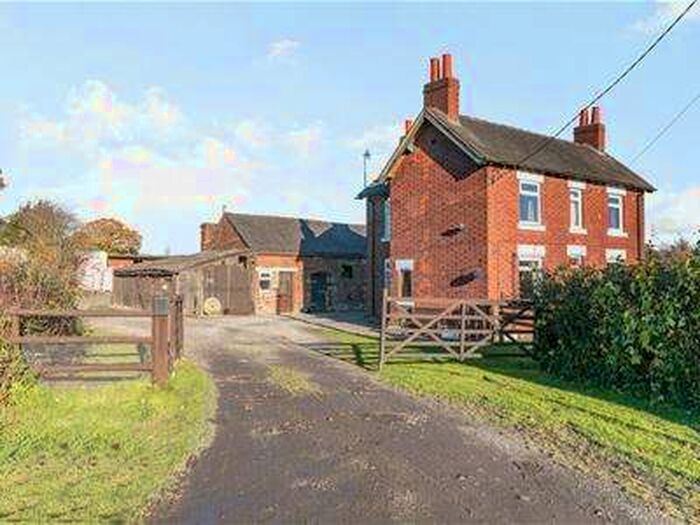 3 Bedroom Detached House For Sale In Cash Heath, Forsbrook, Blythe Bridge, Staffordshire, ST11