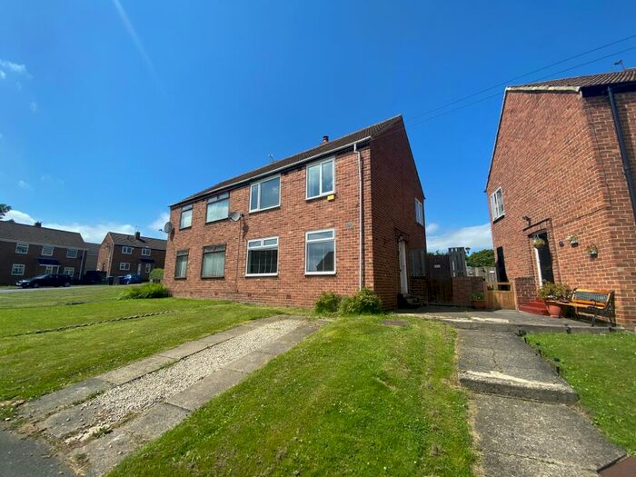 2 Bedroom House To Rent In Lilac Avenue, Framwellgate Moor, DH1