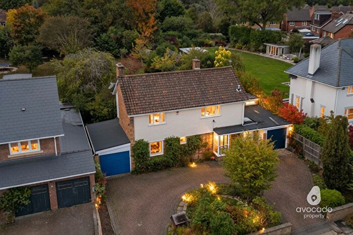 4 Bedroom Detached House For Sale In Sherring Close, Bracknell, RG42