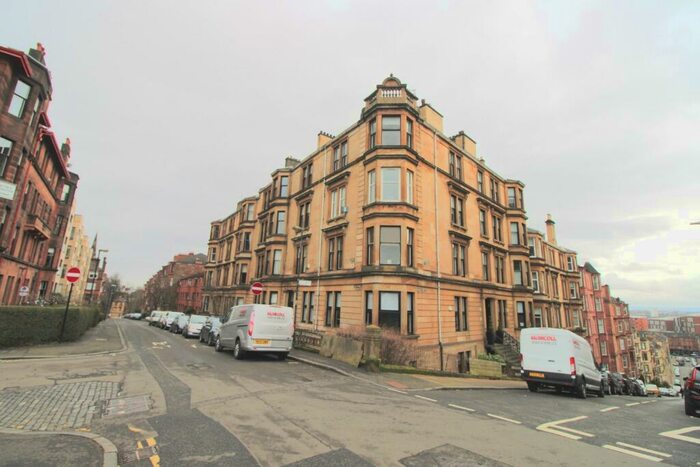 3 Bedroom Flat To Rent In Partickhill Road, Glasgow, G11