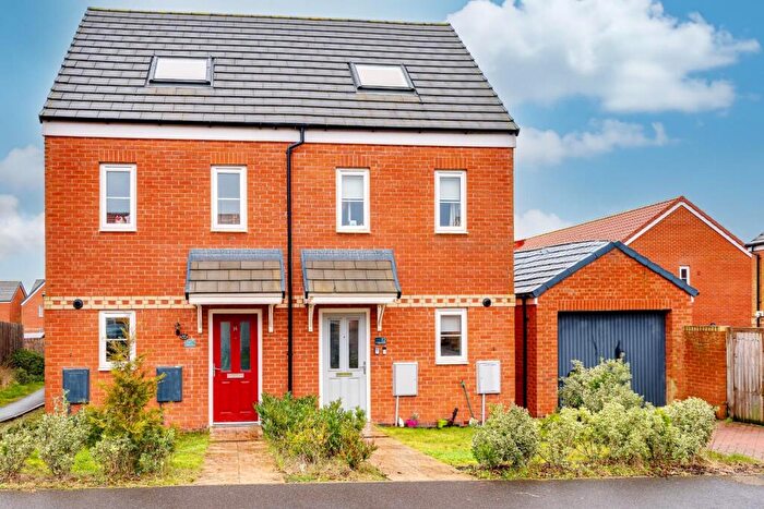 3 Bedroom Semi Detached House For Sale In Orbell Avenue, Haverhill, CB9