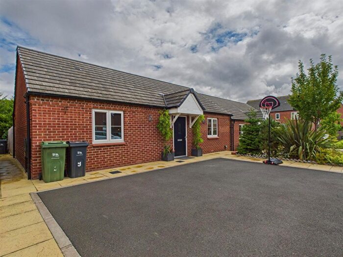 2 Bedroom Semi-Detached Bungalow For Sale In Norway Close, Leigh Sinton, WR13