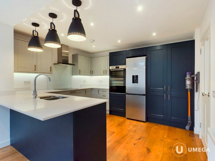 4 Bedroom Detached House To Rent In Park Avenue, Portobello, Edinburgh, EH15