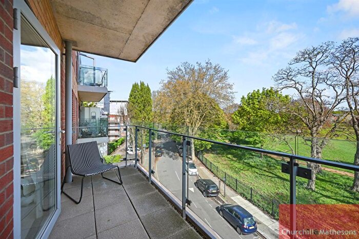 1 Bedroom Flat To Rent In Rosemont Road, London, W3