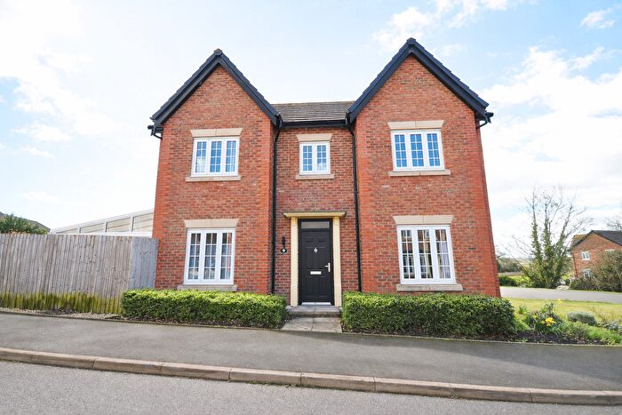 4 Bedroom Detached House For Sale In Orchard Avenue, Whitchurch, SY13
