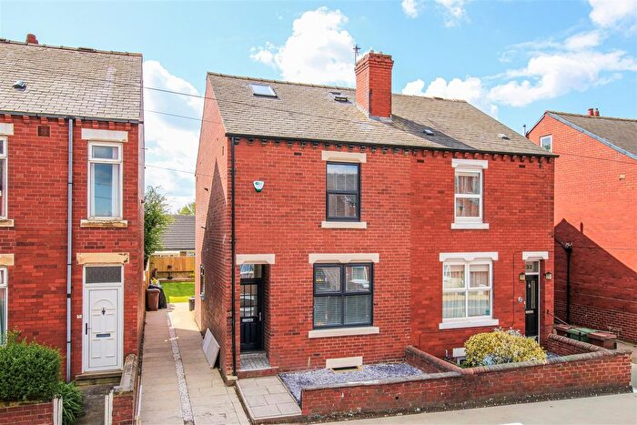 3 Bedroom Semi-Detached House For Sale In First Avenue, Wakefield, WF1