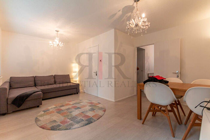 2 Bedroom Apartment To Rent In Downham Road, London, N1