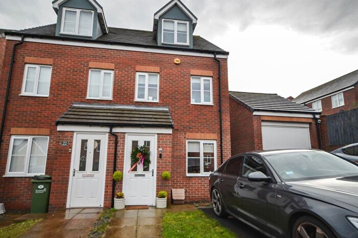 3 Bedroom Semi Detached House For Sale In Woodham Drive, Sunderland, SR2