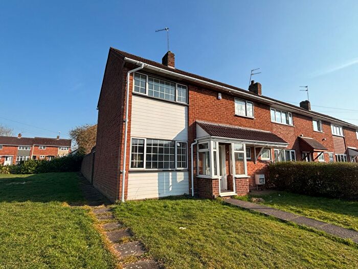 3 Bedroom Property To Rent In Kemberton Road, Wolverhampton, WV3