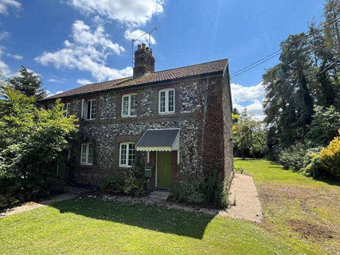 3 Bedroom Semi-Detached House To Rent In Uphall Cottage, Ashill, IP25