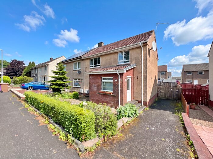 3 Bedroom Semi-Detached House For Sale In Place View, Kilbirnie, KA25