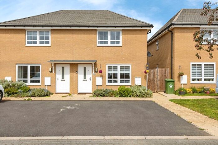 3 Bedroom Semi-Detached House For Sale In Hugh Way, Watton, Thetford, Norfolk, IP25