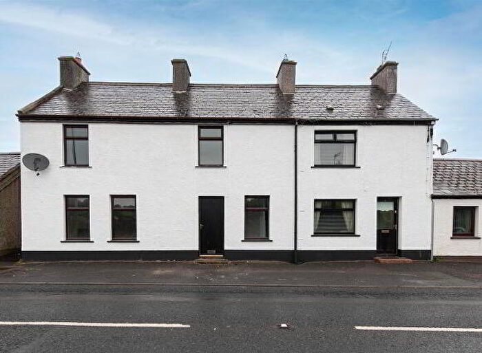 3 Bedroom Terrace House For Sale In White Row, Banbridge, BT32