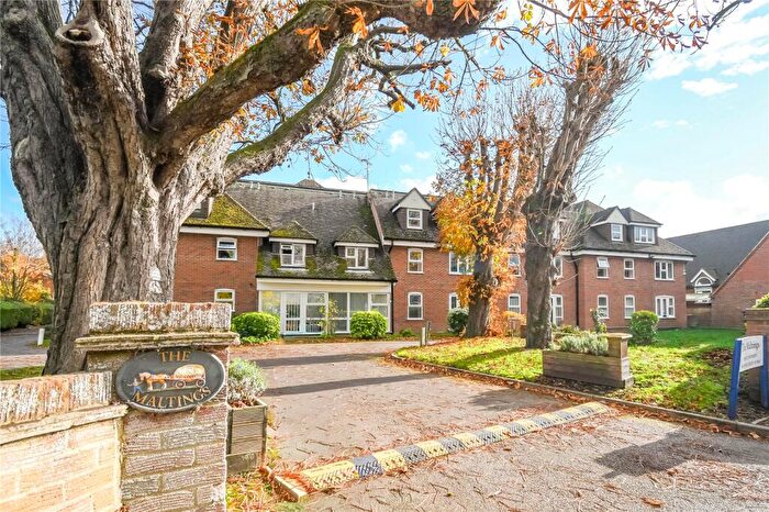 1 Bedroom Apartment For Sale In The Maltings, Newbury, Berkshire, RG14